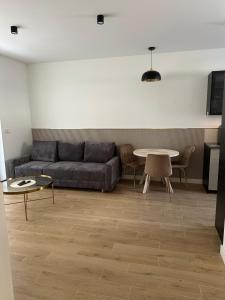 Brzostek Apartamenty Marki