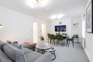 Picton 2BR Apartment - Prime Location & Comfort