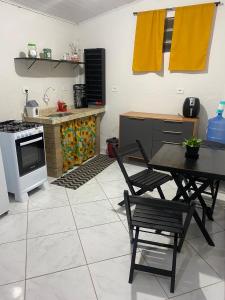 Casa dentro do Beco das Garrafas em Prado