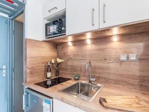 Studio Les Olympiades-28 by Interhome