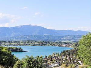 Apartment Appartement Typ C-4 by Interhome