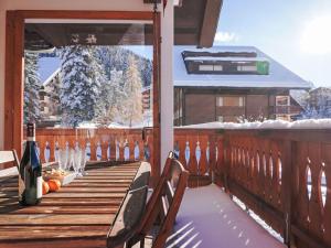 Apartment Grenat 25 by Interhome