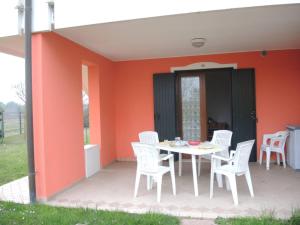 First floor apartment with pool