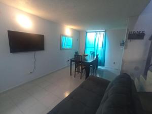 Casa renta Cuautitlan, fte Bodegas Mercado libre