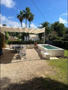 Oasis de calma en Javea, Piscina, Jardin, BBQ, Confort