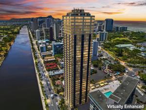 Ocean View 2 bedroom 2 bath in Waikiki