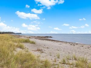 Holiday Home Nedelko - 20m from the sea by Interhome