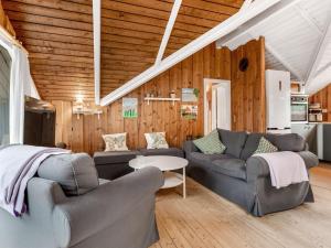 Holiday Home Lycka - 700m from the sea by Interhome