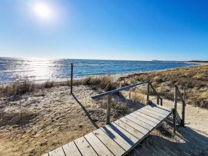 Holiday Home Bungalow 33 by Interhome