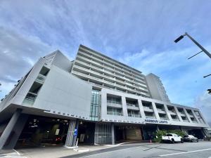 Cairns Waterfront Apartment near Reef Terminal Marina and Casino
