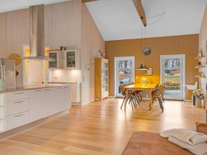 Holiday Home Marisol - 200m from the sea by Interhome