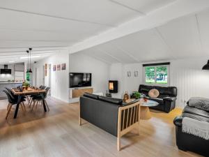 Holiday Home Mena - 10km from the sea by Interhome