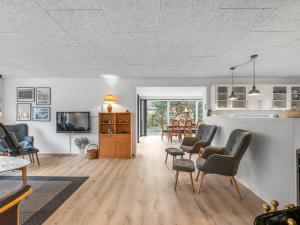 Holiday Home Nele - 1-4km from the sea by Interhome