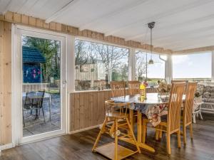 Holiday Home Kaj - 170m to the fjord by Interhome