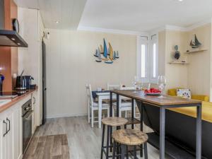 Apartment Xaloc by Interhome