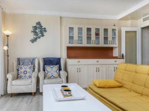 Apartment Xaloc by Interhome