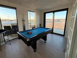 Holiday Home Marten - 500m from the sea by Interhome