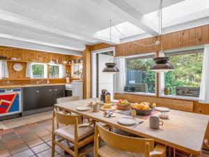 Holiday Home Lene - 2km from the sea by Interhome