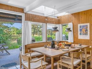 Holiday Home Lene - 2km from the sea by Interhome