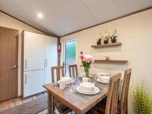 Holiday Home ScottishHighlands-LochNess by Interhome
