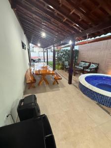 Casa em Carneiros 4QTS - Jacuzzi+Churrasqueira 039