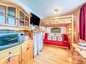 Studio Soyouz Vanguard-108 by Interhome