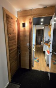 Arcs 1800 Résidence Bellecote Studio 4 personnes et 1 bébé skis aux pieds