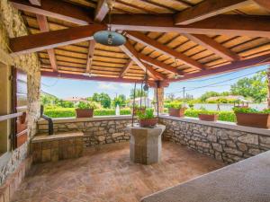 Holiday Home Blašković by Interhome