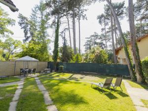 Holiday Home Leslie by Interhome