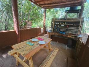 Serenity Tree house, own kitchen, brick pizza oven