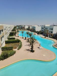 2 bedroom Chalet in Azha Lagoon view