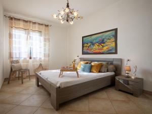 Apartment Lo Smeraldo by Interhome