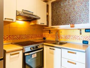 Holiday Home Capo Pino tra le Onde by Interhome