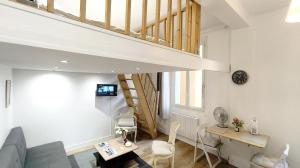Appartement port et vieux Nice Direct from Airport by tramway