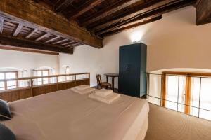 Casa Maggio by MMega