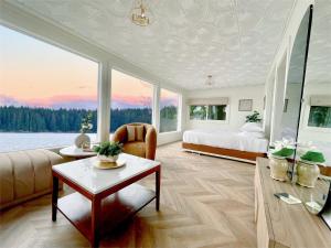 The Florentine Waterfront Hotel