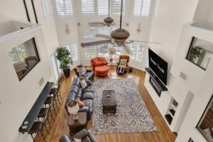 Waterfront Dream House Pool Golf Cart & Dock