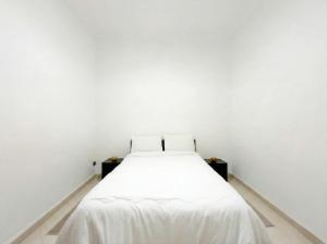 Stylish Magnifique Duplex de Standing, 3 Chambres, Piscine, Proche de Gueliz