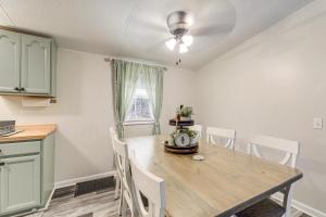 Coastal Retreat Near Camp Lejeune, Dogs Welcome!