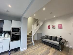 Comfortable 2BR Home in Southport up to 6 guest