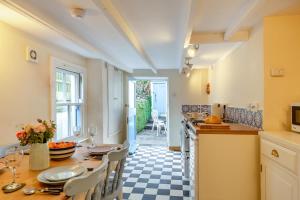 2 Bed in Little Petherick oc-w28425