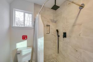 Forest-View Gem with Deck 8 Mi to Hawkins Beach