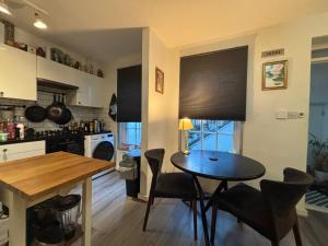 Homely 1BDR Flat with Private Patio in Angel