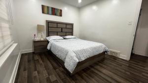 Three Bedroom Spacious Bangalow with Free Parking, closer to commercial area and highways