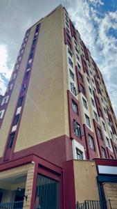 Sleek Studio Apartment in South B Near JKIA Airport,SGR-Railway,Expressway & Near Nairobi CBD