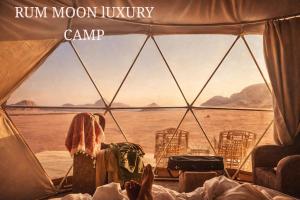 RUM MOON lUXURY CAMP