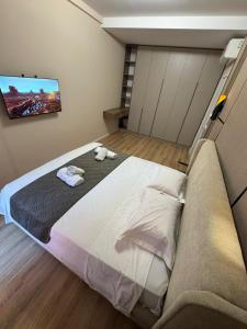 Raid Luxury Apartment