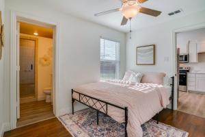 TCU and Game Day Home Base! 4 Mi to Dtwn Fort Worth