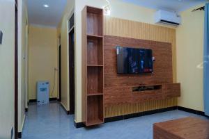 Lake Zone Apartments