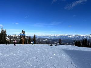 Polaris Lodge by StayIn